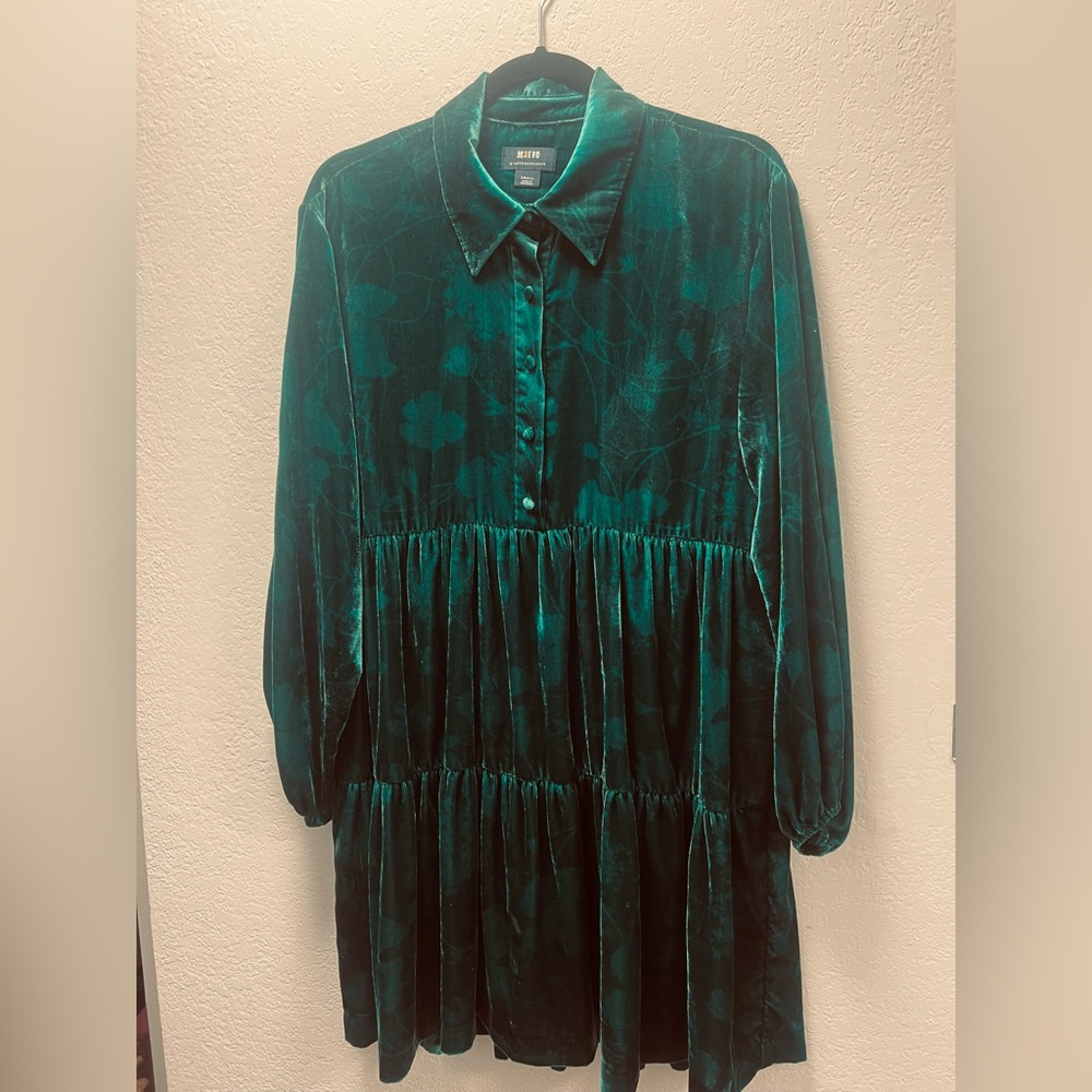 Anthropologie Maeve green teal Velvet floral mini Dress with two pockets NWOT